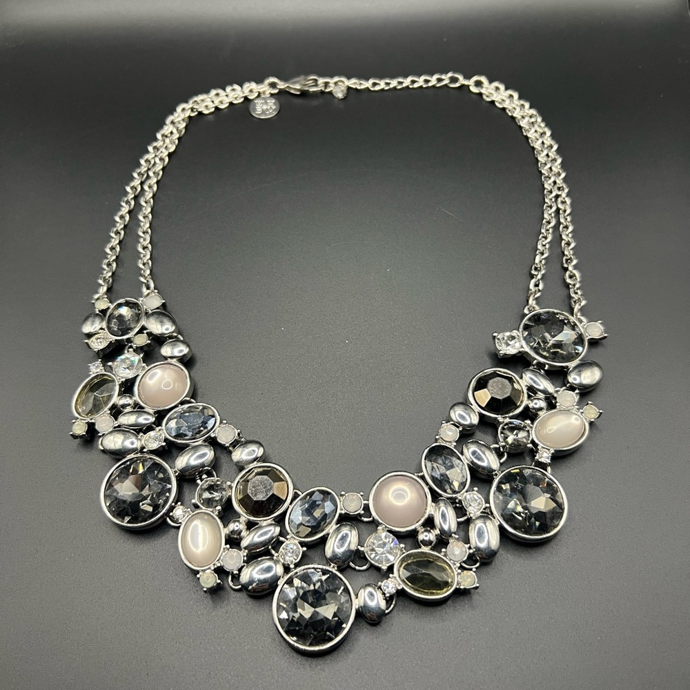 WHITE HOUSE BLACK MARKET SILVER TONE FAUX PEARL CRYSTAL BIB NECKLACE